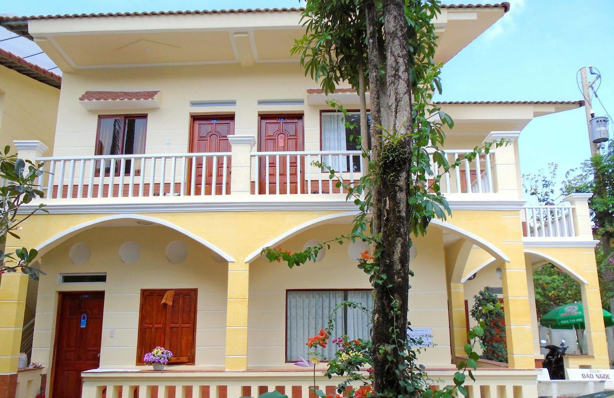Oyo 614 Phu Quy Resort Exteriör bild