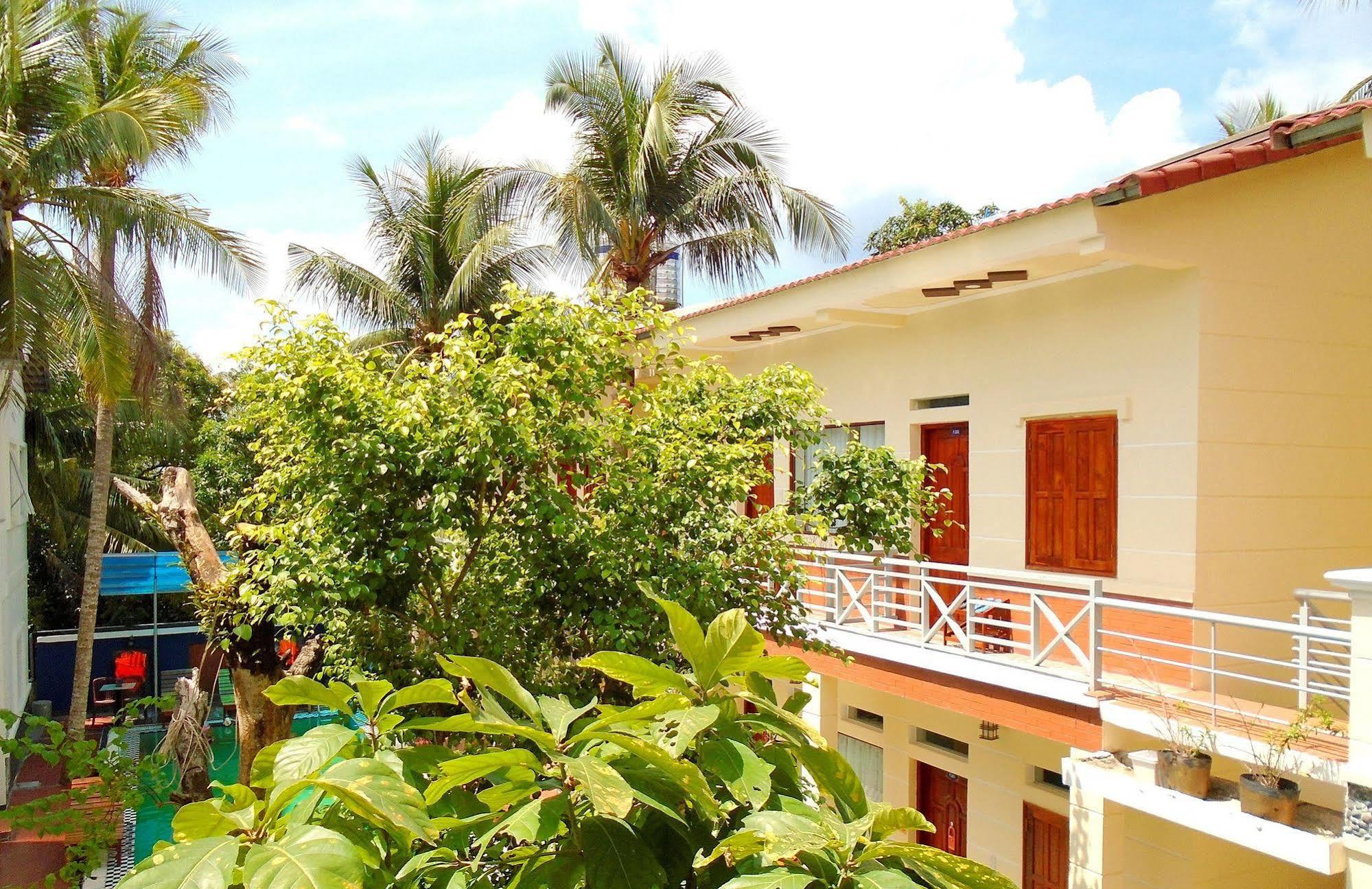 Oyo 614 Phu Quy Resort Exteriör bild