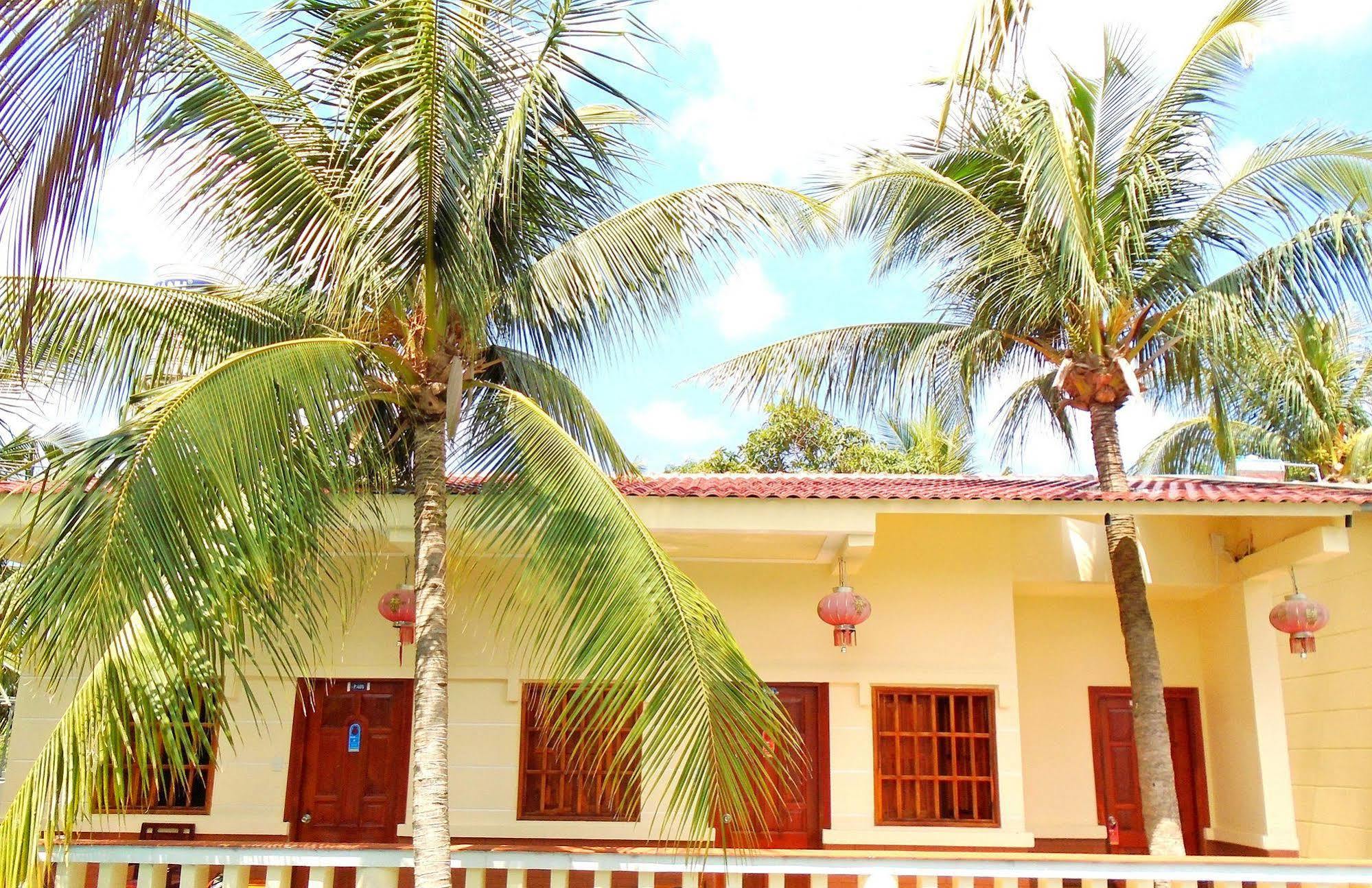 Oyo 614 Phu Quy Resort Exteriör bild